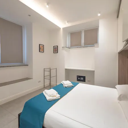 Xenia - Elegant Three-room In Moscova Area Apartamento