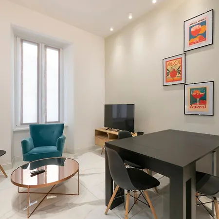 Xenia - Elegant Three-room In Moscova Area Apartamento