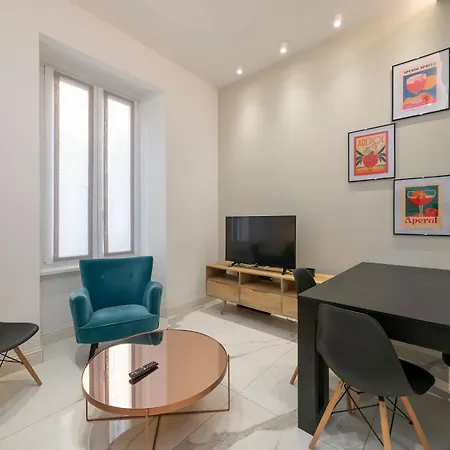 Xenia - Elegant Three-room In Moscova Area Apartment Milan